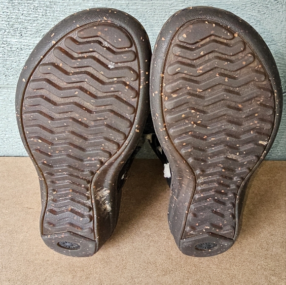 UGG Caspia Sherpa Lined Black Leather Ankle Boots Women's Size 7 - Picture 7 of 7